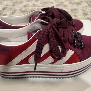 Marc Jacobs Stylish Burgundy & Red Women's platform Sneakers; like new; size 38